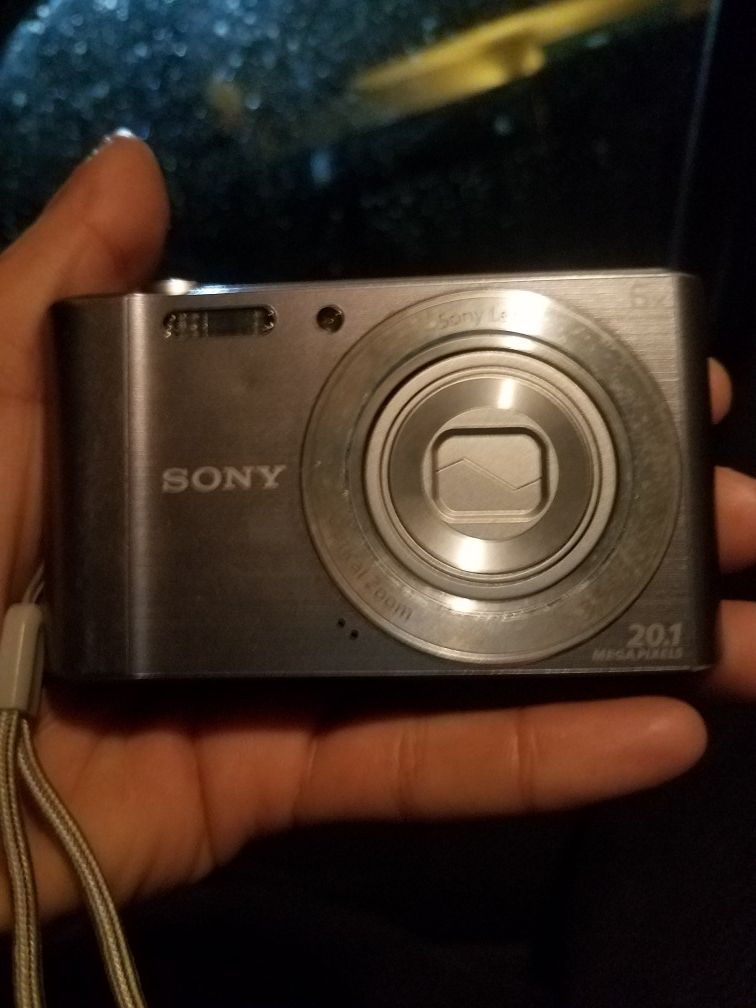 Sony cyber-shot digital camera