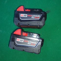 Baterías Milwakee Nuevas 110 El Par Por Las Dos
