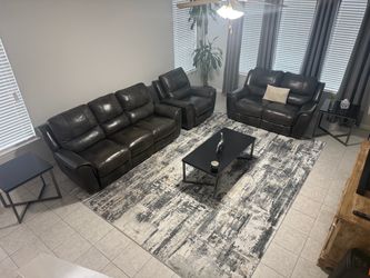 3 peace leather  Living room set with coffee and end tables