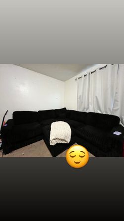 Sectional couch