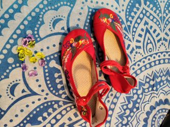 embroidery canvas women's dance shoes 