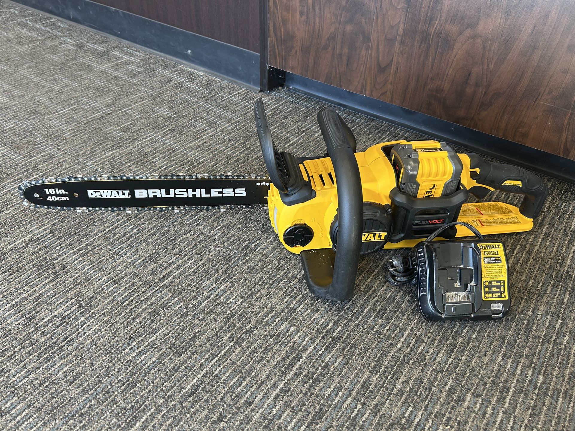 Dewalt Brushless Chainsaw 