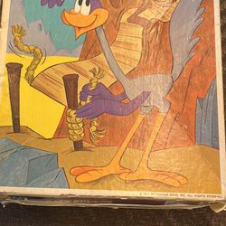 1975 "Beep Beep" The ROAD RUNNER Jigsaw Puzzle Disney Warner Brothers COMPLETE