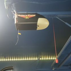 GARAGE DOOR OPENER 