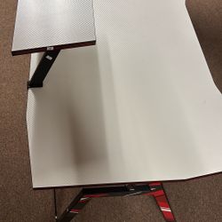gaming desk