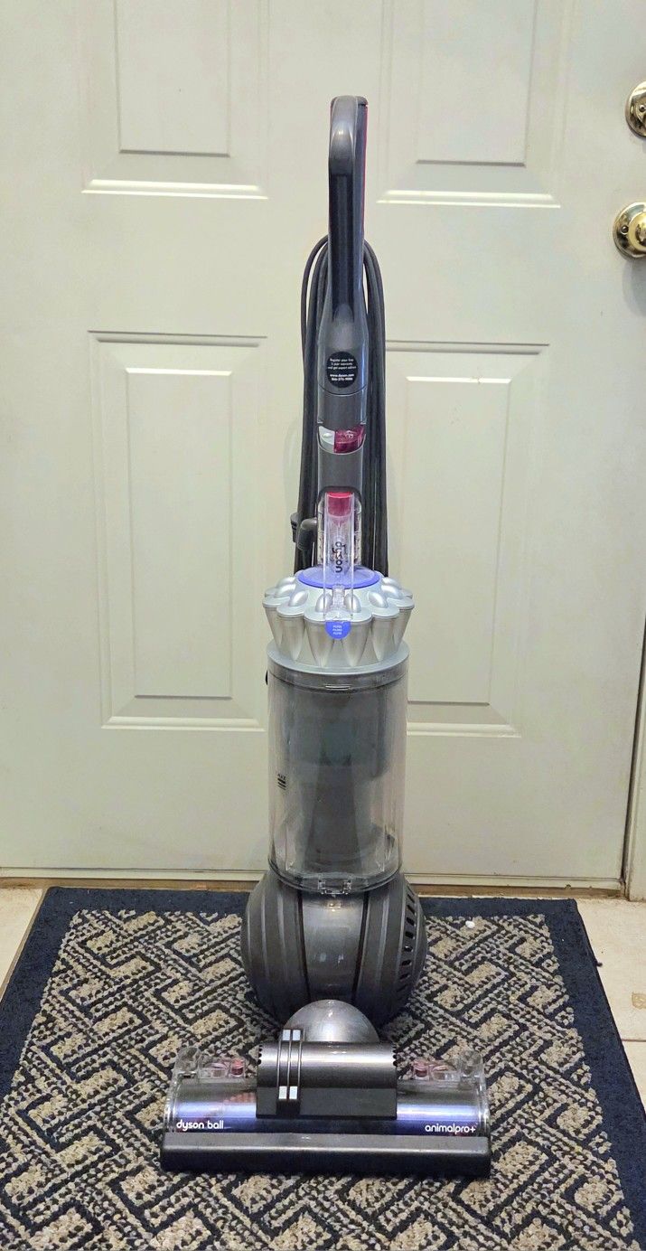 Dyson Animal Pro + - UP13, Never Loses Suction - North Glendale