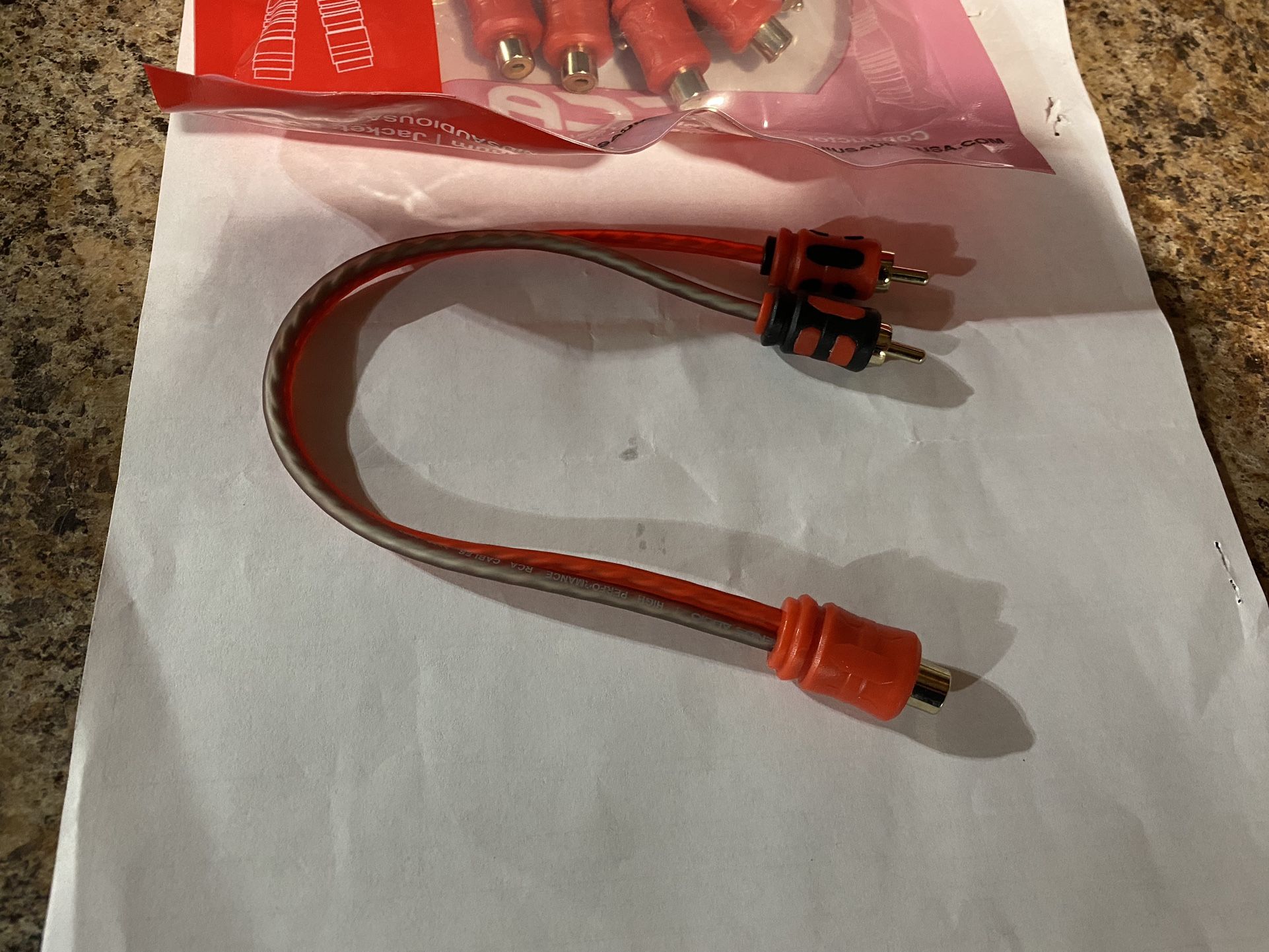 New Genius Audio RCA Y-Splitter 1F To 2M $5 Each
