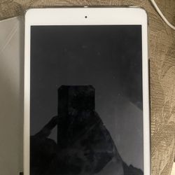 I Pad Still In Great Working Condition 