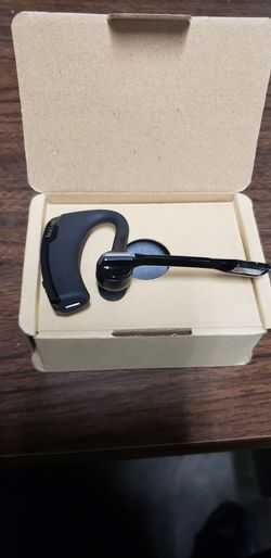 Hands free bluetooth earpiece