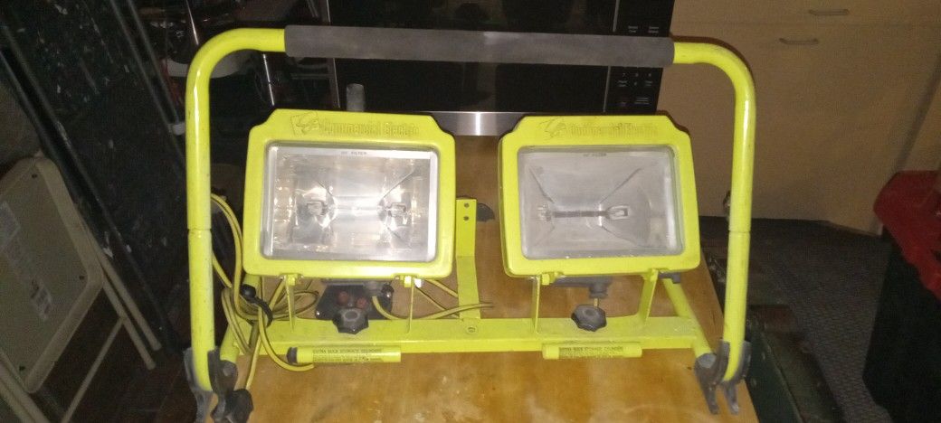 Dual Heavy-duty Plugin Powerfull Work Light Setup