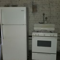 Big Stove  And Refrigerator (Or Separate)