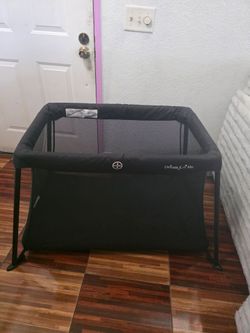Dream On Me Play Pen