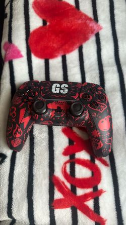 Custom Red & Black PS5 Controller