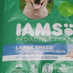 IAMS  Dog Food