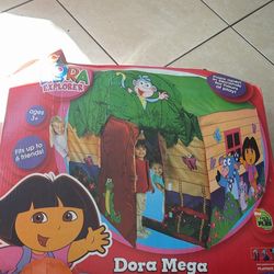 Playhut Nickelodeon Dora the Explorer Mega Tree House pop-up