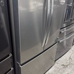 Whirlpool Refrigerator 
