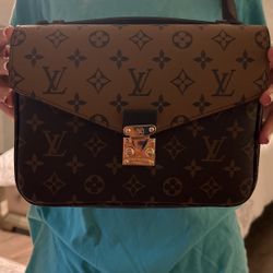 Crossbody Purse