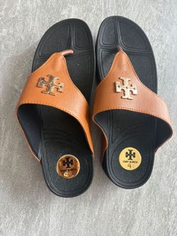 Women's Brown Platform Thong Sandals – Size 9 – Cushioned Slip-On