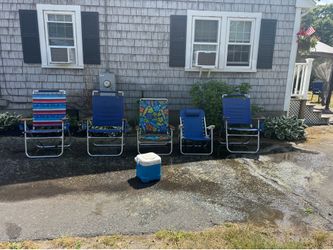 5 Beach chairs and cooler $25
