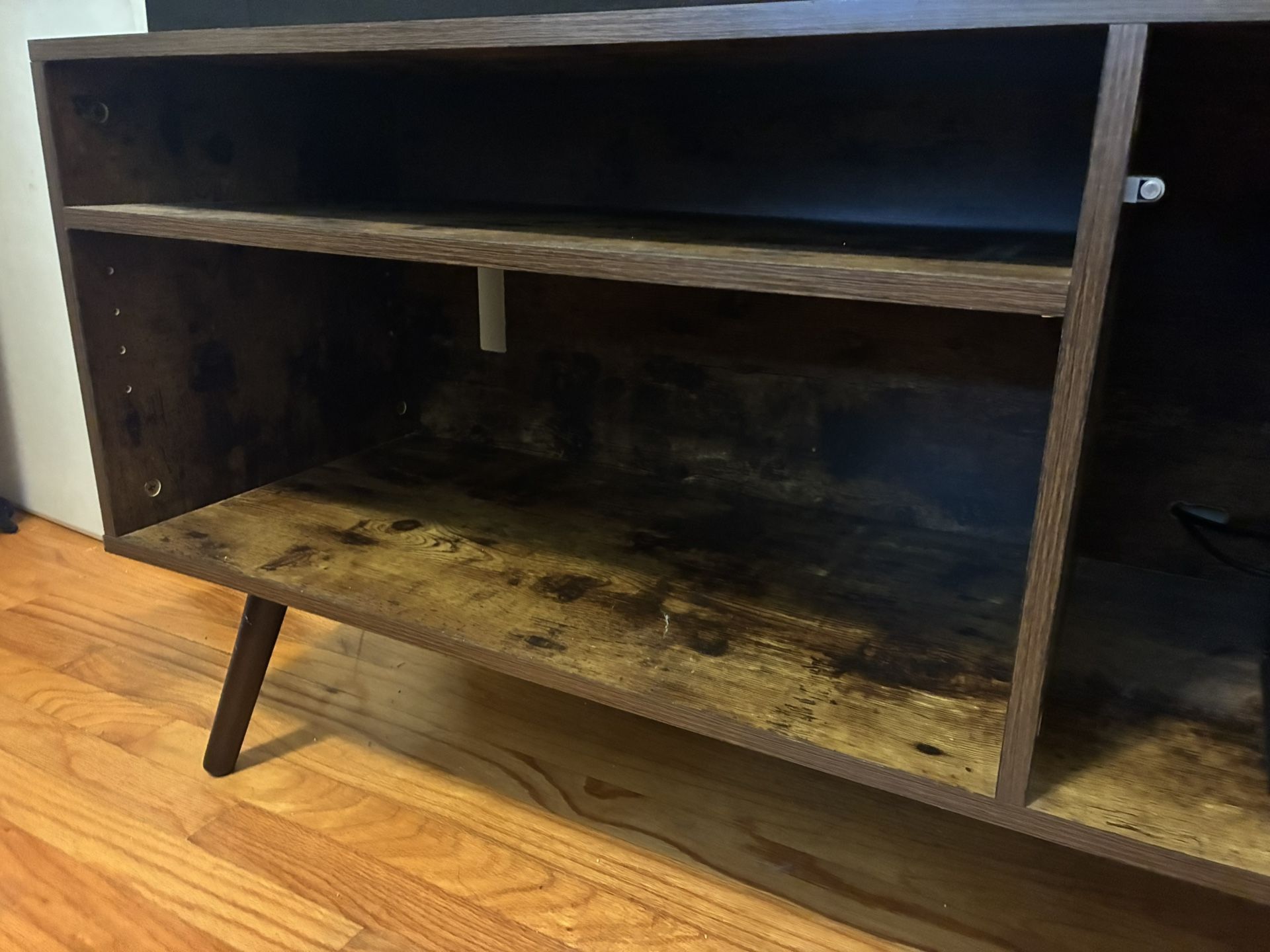 ✨ Rustic Mid-Century TV Stand / Entertainment Center — $40 OBO (Must Go!) ✨
