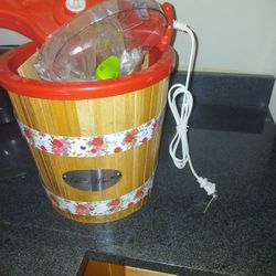 Ice Cream Maker