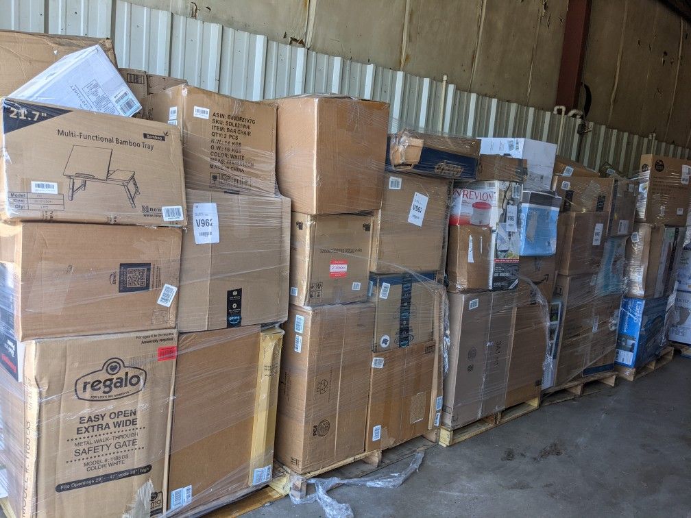 Amz pallets 6ft tall! pallet buyers! these pallets are $350 for first $325 after Pick Yours Up!!!