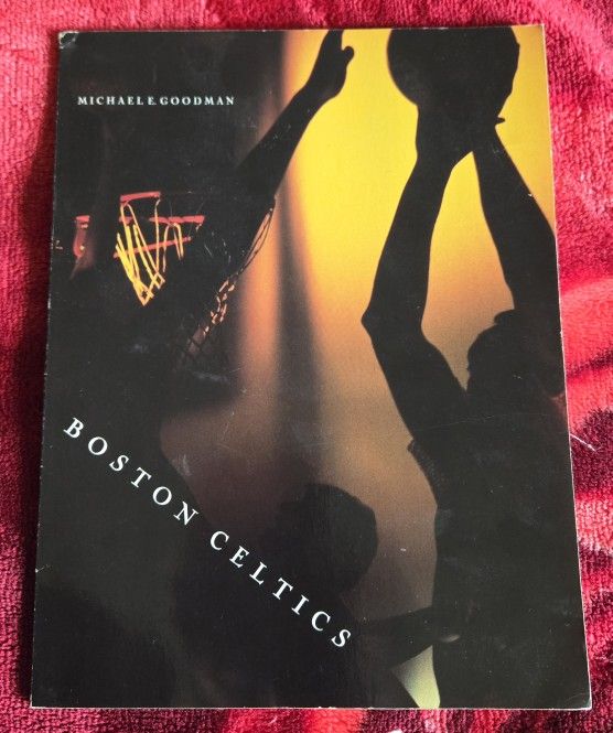 1992 Boston Celtics Paperback Book NBA Basketball Michael E. Goodman Collectors