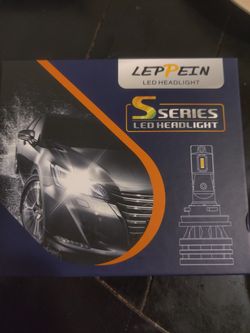 LED Headlights (9006) New