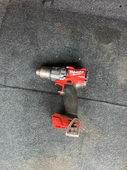 Milwaukee m18 hammer drill fuel $50 firme precio