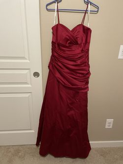 David’s Bridal Apple Red Sweetheart Bridesmaid Dress