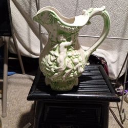 0 11 In Tall.   Vintage White And Green Vase