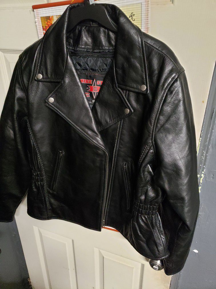 2x  Women Motorcycle  Leather Jacket  $40