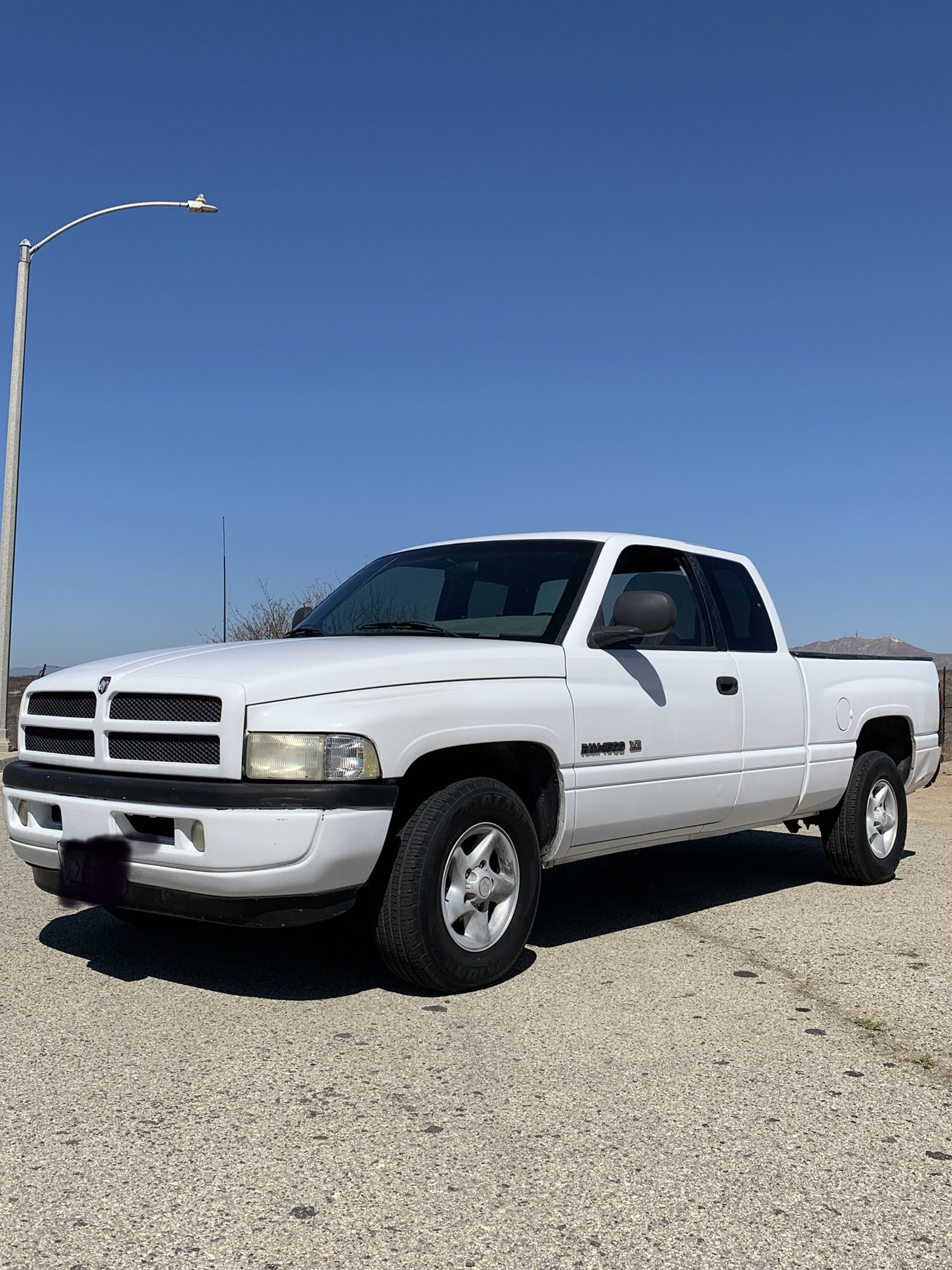 DODGE RAM 1500