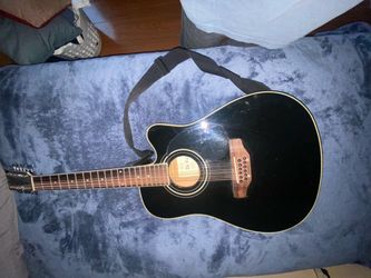12 string guitar