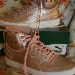 High Top PUMAS
