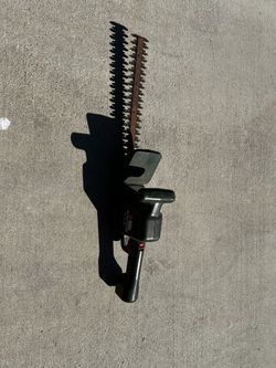 Black And Decked Hedge Trimmer