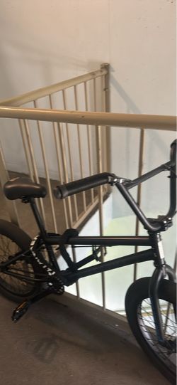 Elite BMX 20” Black Bike