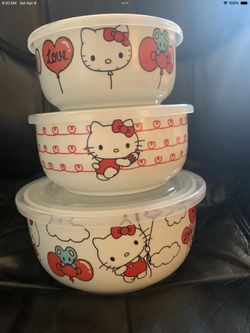 Hello Kitty Sanrio Set Of 3 Ceramic Food Storage Bowls With Vented Lids New  