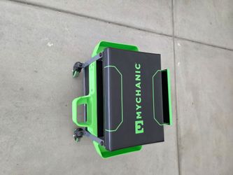 Mychanic Rolling Shop Stool