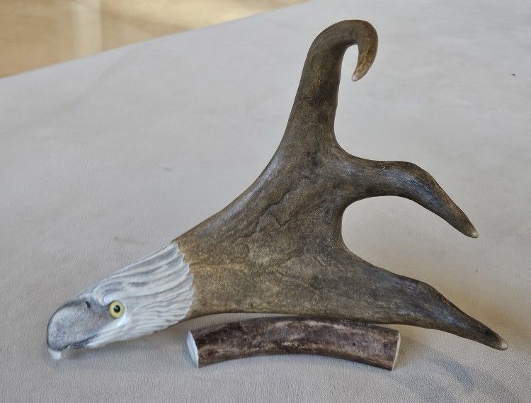 Bob B. Merry Hand Carved Eagle Head Caribou Antler Artist Anchorage AK 9.5" X 8"