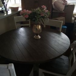 Farmhouse Dining  Round Table With 4 Chairs 