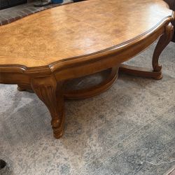 BEAUTIFUL Thomasville French Provincial Coffee Center Table