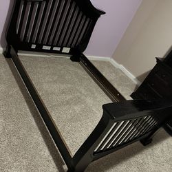 Bedroom Set w/ Crib Converter