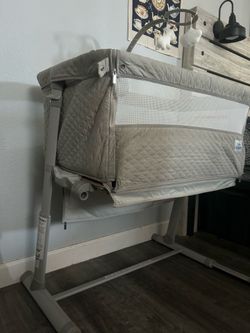 Cloud Baby Bedside Bassinet