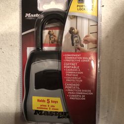 Master Lock 5400D Set Your Own Combination Portable Lock Box, 5 Key Capacity, Black