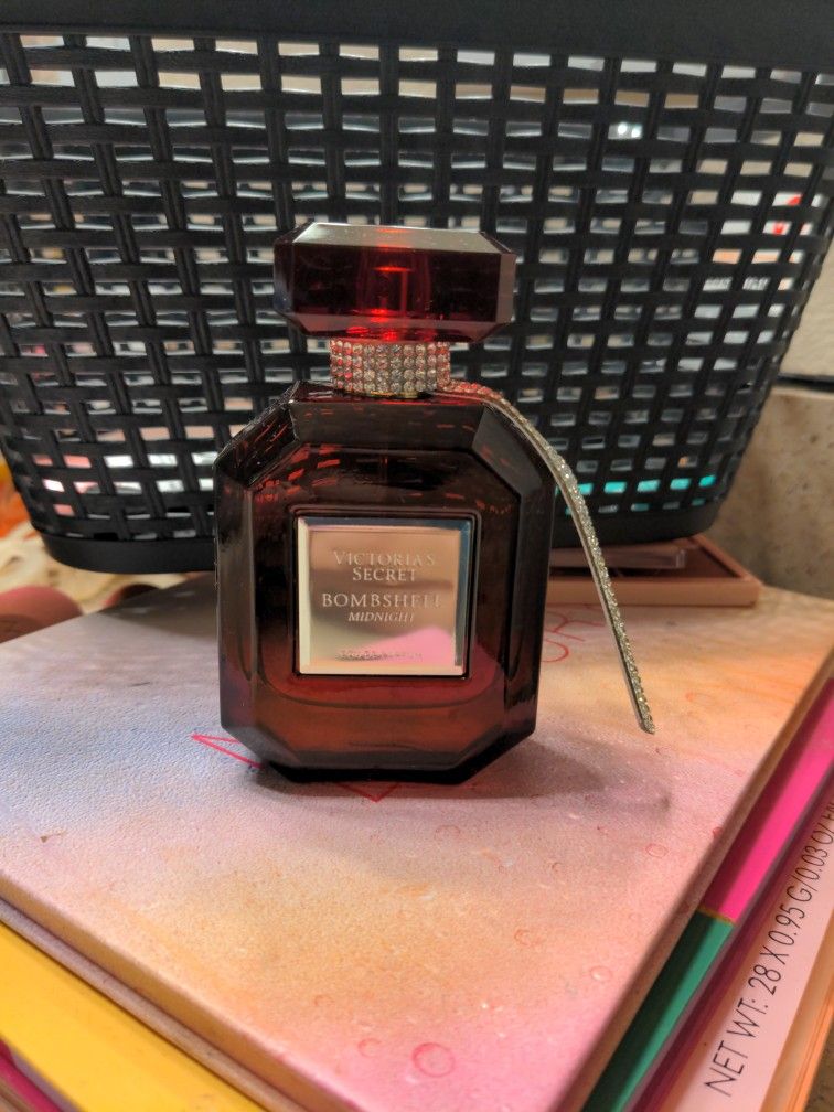 Bombshell Midnight Perfume