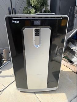 HAIER AC UNIT W REMOTE