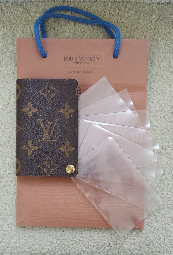 LOUIS VUITTON Monogram Porte Cartes Credit Pression Case, $100
