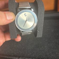 Movadatious Silvery Silky Bands Brushed Metal Face Mirror Around The Face Watch 