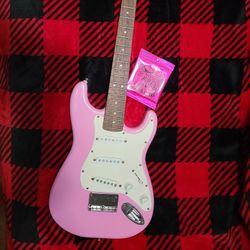 Squier affinity mini stratocaster v2 electric guitar shell pink deals